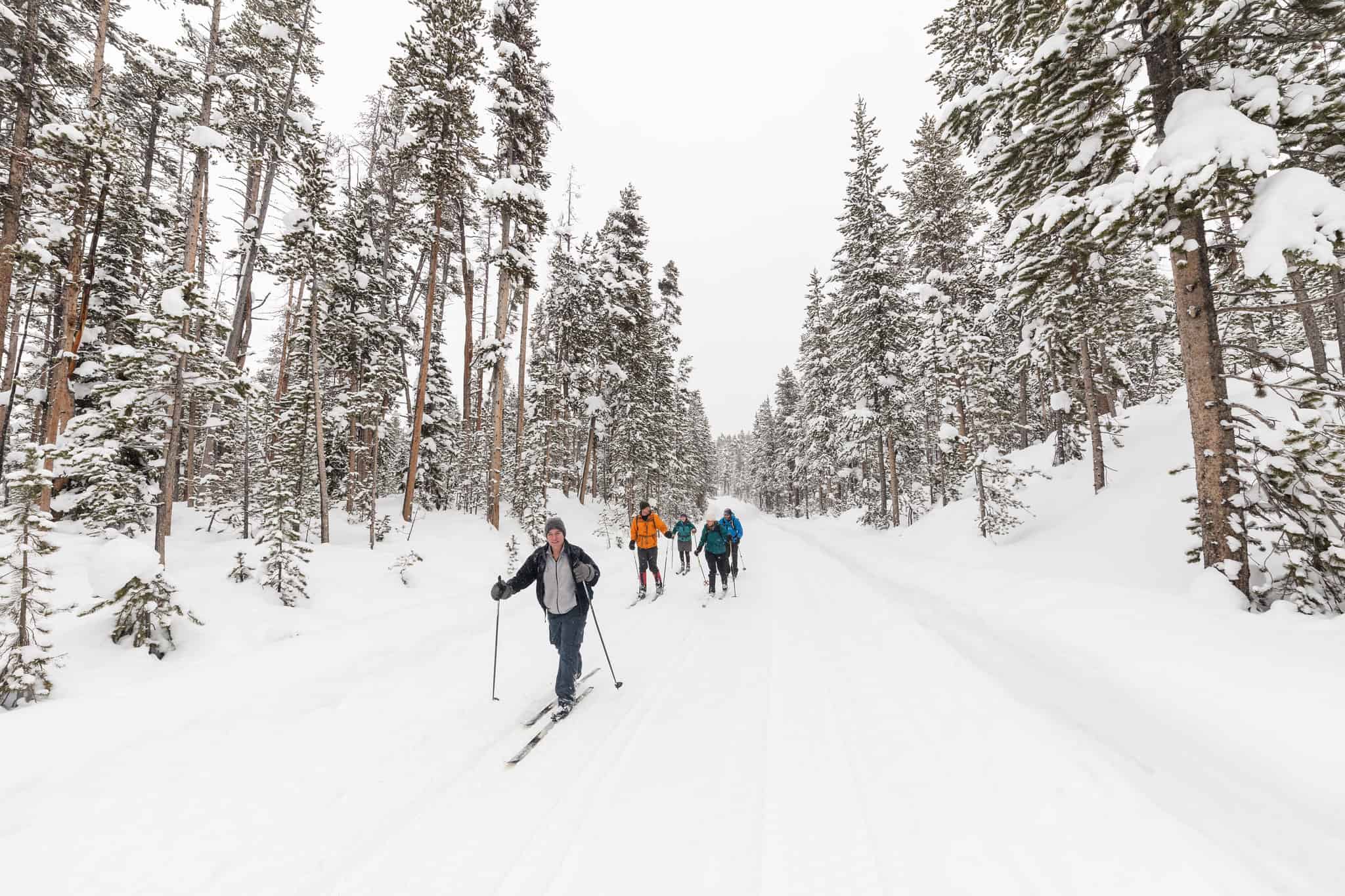 How to cross country skiing